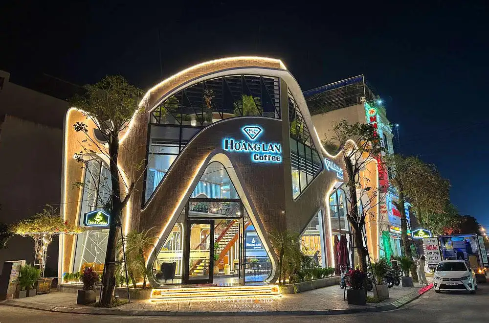 HOANG LAN COFFEE 3